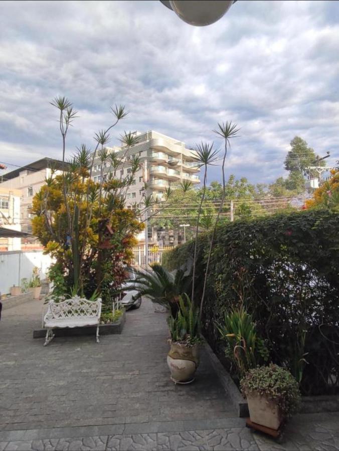 Casa Aconchegante Em Vila Valqueire Рио-де-Жанейро Экстерьер фото